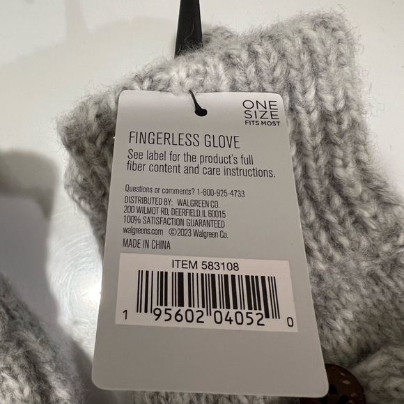 West Loop Winter Gloves - Picture 4 of 4